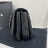 CHANEL トリプル3ポケットフラップチェーンショルダーバッグA68055 162306739 [P]