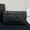 CHANEL トリプル3ポケットフラップチェーンショルダーバッグA68055 162306739 [P]