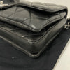 CHANEL トリプル3ポケットフラップチェーンショルダーバッグA68055 162306739 [P]