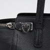 SALVATORE FERRAGAMO Schwarze Leder Gancini Bulb Schultertasche mit Silberakzenten 161887710 [P]