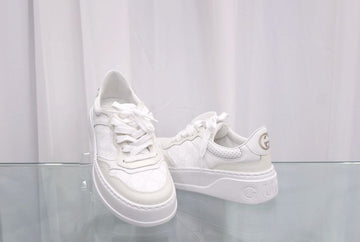 Gucci GG Sneakers 700775 AACV2 9048 162463488 [P]