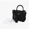 PRADA Triangel-Logo kleine gepolsterte Tote-Bag 160615731 [P]