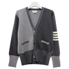 THOM BROWNE 4-Band Strickjacke aus Mischwolle in Tonal Grau (MKC160F 00014 982) 139893096 [P]