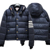 THOM BROWNE Diagonal Armband 4-Streifen Matte Nylon Gans Daunen Bomberjacke Marineblau (MJD061X 05411 415) 142765455 [P]