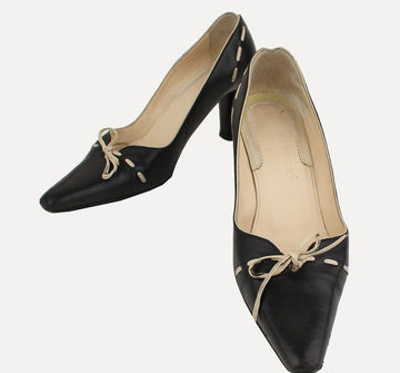 A Testoni Black Ivory Leather Stitched Pumps 35 26810885