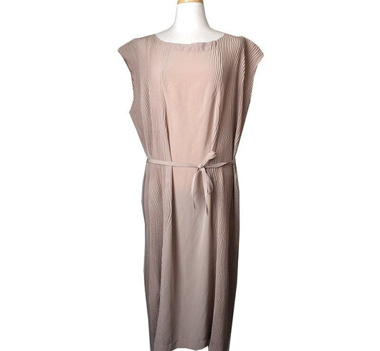 ISSEY MIYAKE サンドベージュ ノースリーブ ワンピース 3 33655690