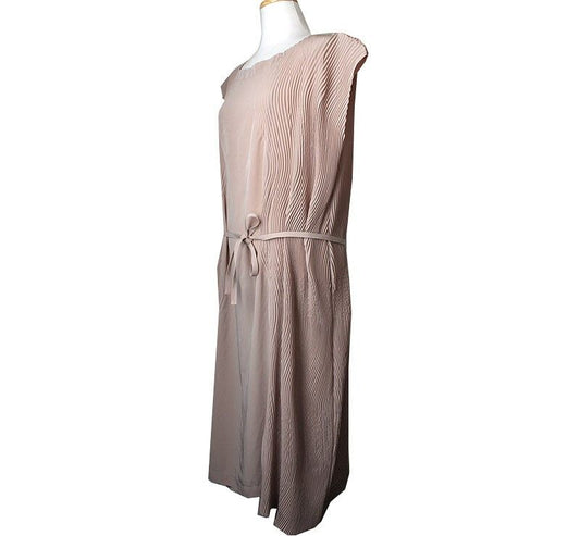 ISSEY MIYAKE サンドベージュ ノースリーブ ワンピース 3 33655690