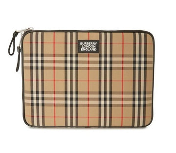 BURBERRY Logo-Patch Check Clutch, Laptop Case 8021190 1000001199 34344523
