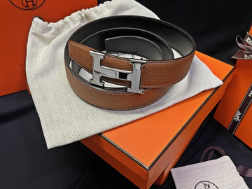 HERMES H klassisch glänzende Silber Schnalle Schwarz Gold Outstitch Wende Gürtel 7115282091 35324087