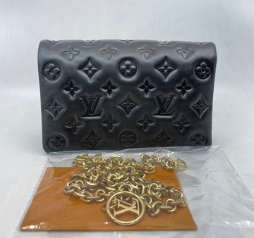 LOUIS VUITTON Pochette Coussin M80742 30516212