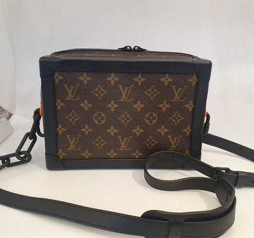 Louis Vuitton Soft Trunk Shoulder Bag 26888422