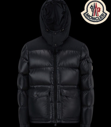 MONCLER Daunenjacke H20911A00255 39793500