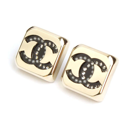 CHANEL Champagne Gold Cut CC Square Earrings 30570949
