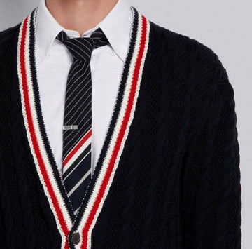 THOM BROWNE トム・ブラウン MKC326A Y3017 Vネックカーディガン 34995273
