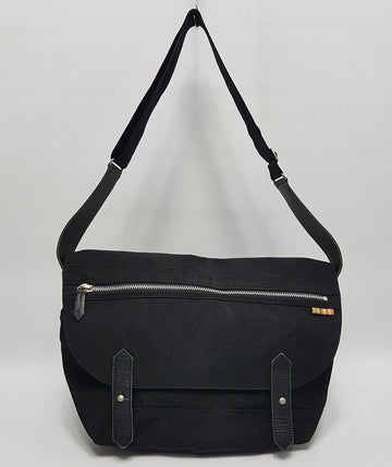 PAUL SMITH ブラックナイロン クロスバッグ 27063412