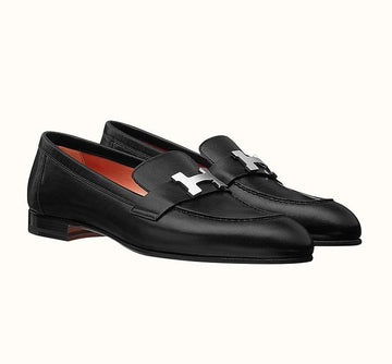 HERMES Damen Black Paris Loafer mit Silber-Details 6314030688 28664230