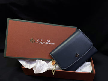 LORO PIANA ダークネービー 二つ折り財布 5743225635 25378786