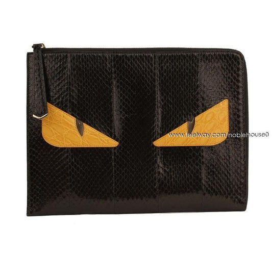 FENDI ブラック＆マスタード リアルパイソン バッグバグ モンスター クラッチバッグ 26811171