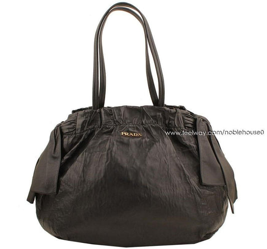 PRADA ナパブラックシュリングリボンショルダーバッグ 26811363
