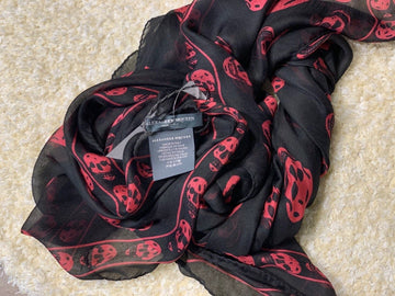 ALEXANDER MCQUEEN ブラックスカーフ 5375437231 17366327