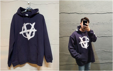 VETEMENTS ネイビー Vロゴ 5327536873 16556859