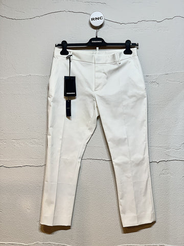 DSQUARED2 ディスクエアード ホワイト コットン パンツ 5524252955 19103702