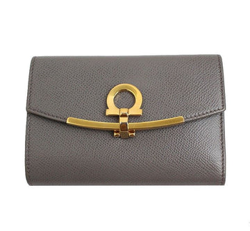 SALVATORE FERRAGAMO ゴールドトーン ガンチーニ グレー 中財布 29758241