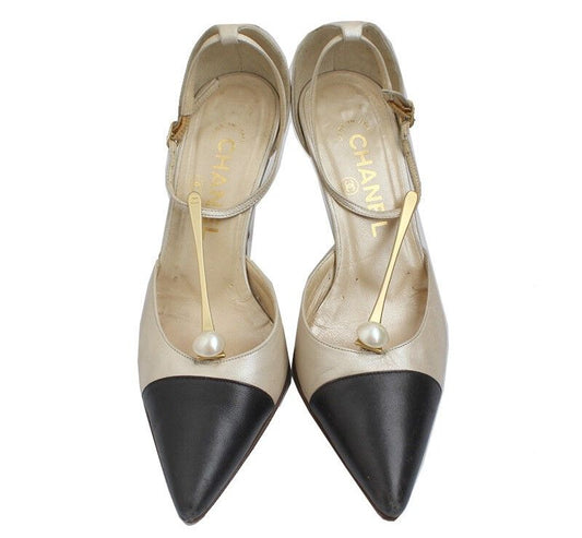 CHANEL Zweifarbige T-Strap Schuhe 35 1/2 C 44008568