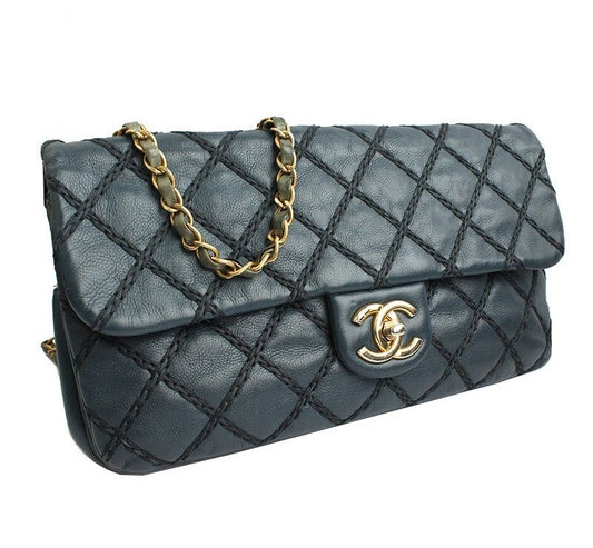 CHANEL ネイビーブルー ワイルドステッチ カーキチェーン ショルダー兼クロスバッグ 19番代 26966732