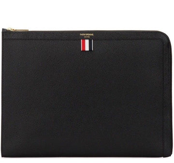 THOM BROWNE 22FWMAC074Aラージクラッチ 30482198