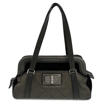 CHANEL 2.55 Caviar Shoulder Bag 3062304150 45251235