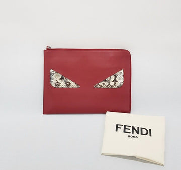 FENDI バグ クラッチバッグ 55877341