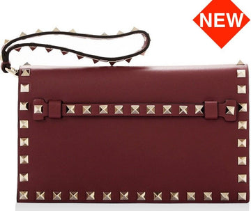 VALENTINO LW0B0960 ロックスタッド ミディアム クラッチ 30480297