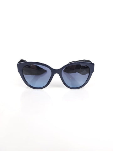 CHANEL Heart CC Logo Sunglasses 6135 79740166
