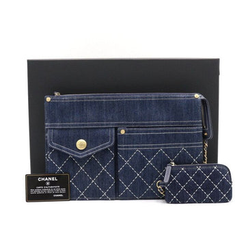 CHANEL デニム ホワイトステッチ キルティング ゴールドボタン マルチポケット クラッチバッグ 41431 152893973