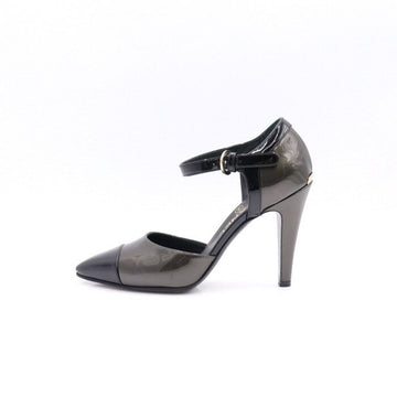 CHANEL Zweifarbige schwarze Cap Strap Pumps für Damen aa23650 152897703