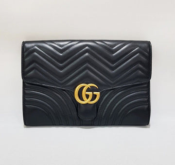 GUCCI Marmont Matelassé Clutch 498079 112624382