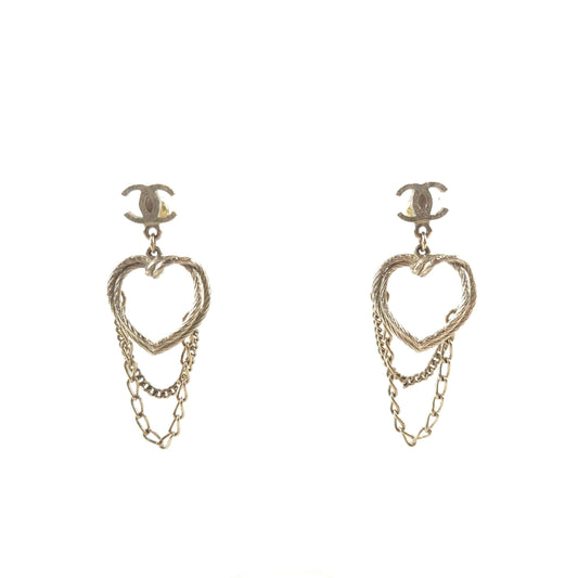 CHANEL CC Heart Chain Earrings 7402 116136809