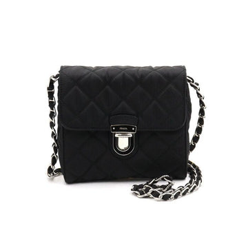 PRADA Schwarze gesteppte Pocono Mini Lock Schultertasche mit Silberkette AA46094 152892546