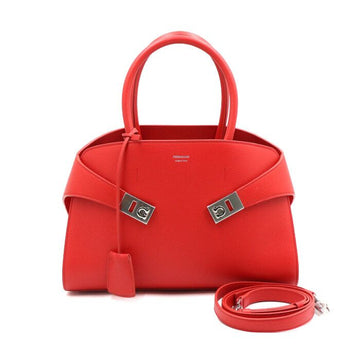 SALVATORE FERRAGAMO Red Hug Gancini Buckle Damen Tote Bag und Schultertasche 215608 152892894
