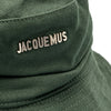 JACQUEMUS Bucket Hat Dunkelgrün 223AC001 5012 590 48949373 [P]
