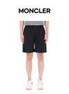MONCLER Schwimmshorts mit Logo-Patch in Schwarz Größe M 2C00003 597IQ 999 157870811 [P]