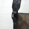 LOUIS VUITTON Gummi-Cruiser Messenger Bag Monogram Braun M57966 10312 163156494 [P]