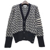THOM BROWNE Donnigole Bicolor Kabel Cardigan mit schrägem Ärmel 4 Stripes MKC486A Y1506 415 123467293 [P]