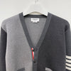 THOM BROWNE 4-Band Strickjacke aus Mischwolle in Tonal Grau (MKC160F 00014 982) 139893096 [P]