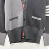 THOM BROWNE 4-Band Strickjacke aus Mischwolle in Tonal Grau (MKC160F 00014 982) 139893096 [P]