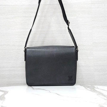 LOUIS VUITTON District PM Taiga Umhängetasche M40990 10365 5397811 [P]