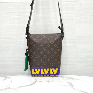 LOUIS VUITTON Gummi-Cruiser Messenger Bag Monogram Braun M57966 10312 163156494 [P]