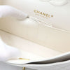 CHANEL ホワイトキャビアクラシックミディアムゴールドチェーンショルダーバッグ A01112 152892555 [P]