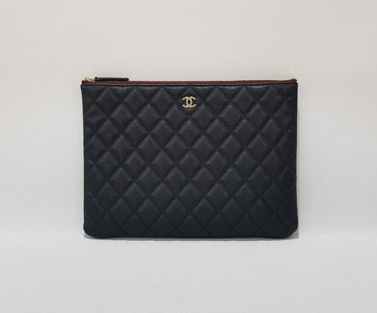 CHANEL Classic Caviar Clutch Bag New Medium 105216732